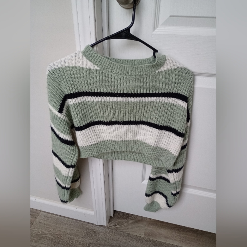 Shein Cropped Long Sleeve